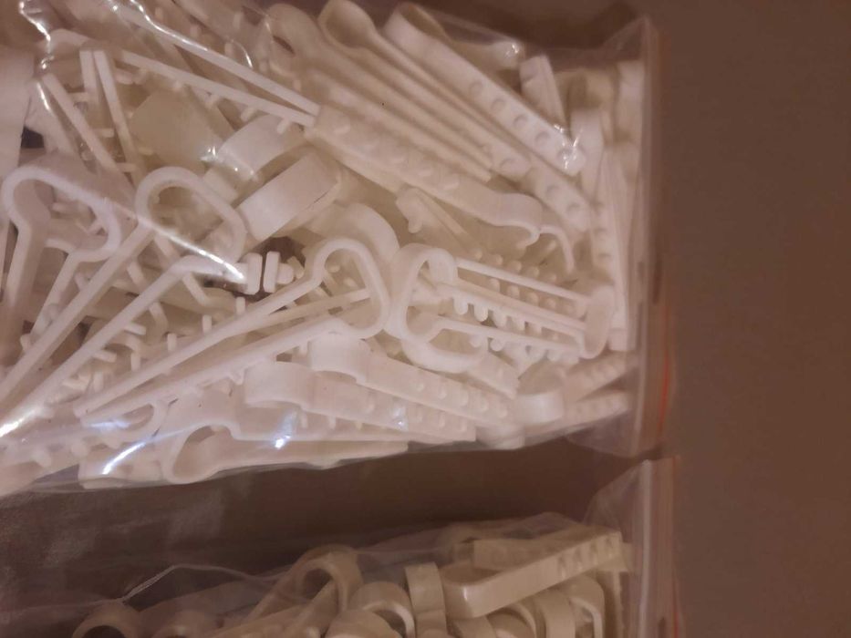 Дюбель хомуты для проводов для стен