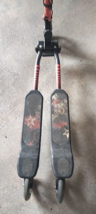 Trotinete com travão