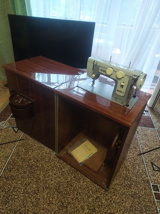 Швейна машинка Чайка ІІІ.