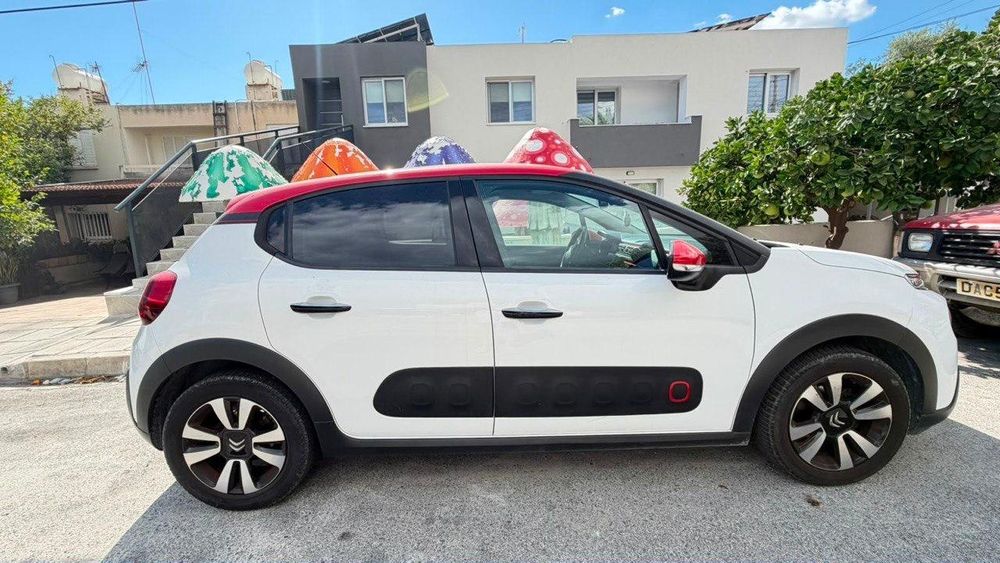 АвтомобільCitroën C3 2019 • 1.2 бензин • автомат • 86 000 км