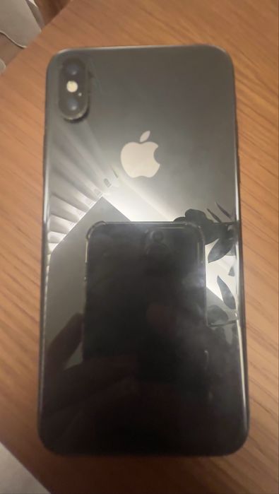 iPhone X 64GB Preto