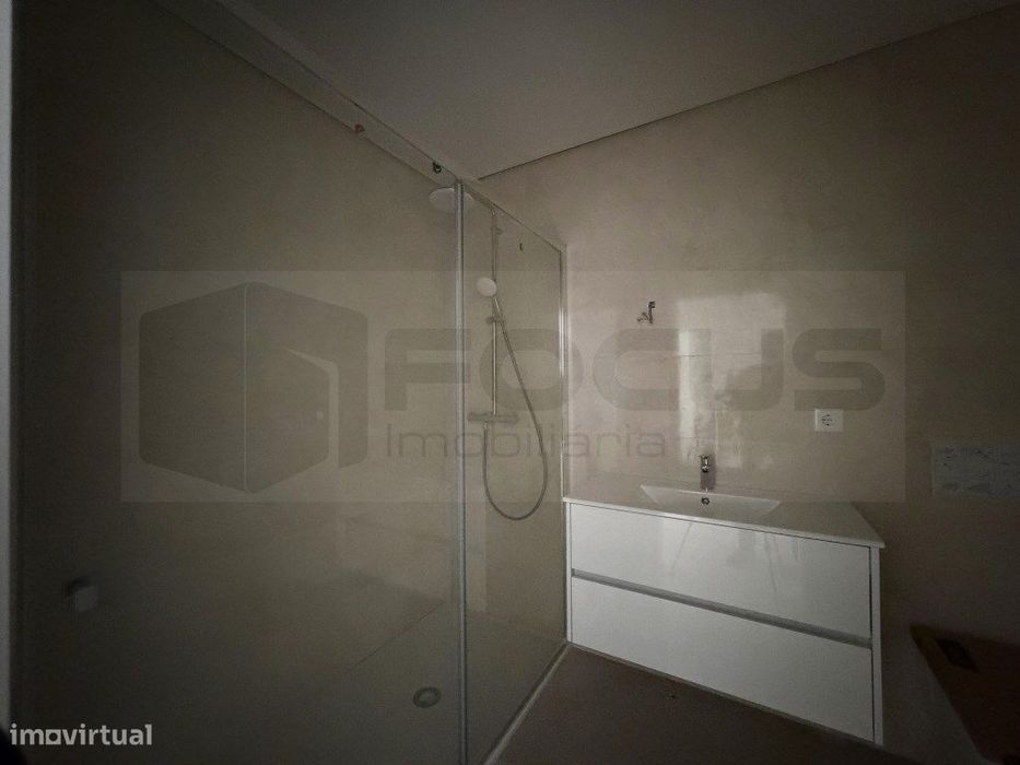Novidade no mercado !!! Apartamento T2 com 2 SUITES Aveiro / Esgueira