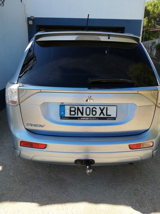 Mitsubishi Outlander 2.0 PHEV (Plug-In) Ano 2013 ver descrição