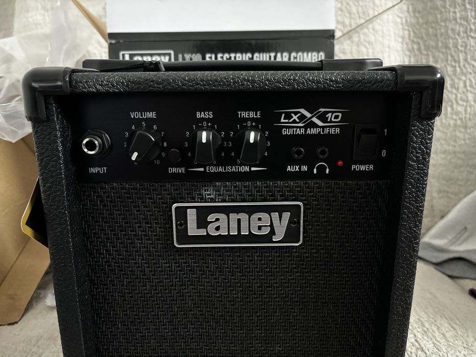 Amplificador Laney LX10 10W Preto