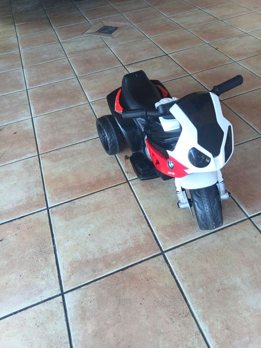 Motorek elektryczny na akumulator