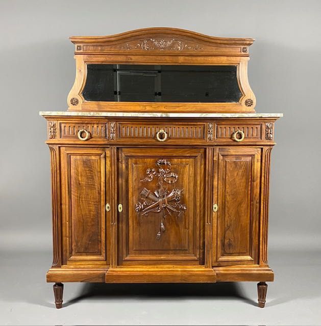 Jadalnia, kredens, stół, serwantka 1920r