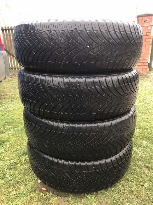 Автошини всесезонні