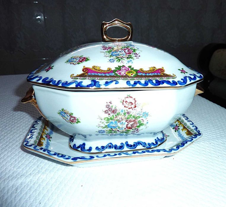 Terrina de porcelana francesa estilo Limoge