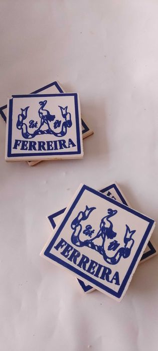 Bases Vintage de Cerâmica