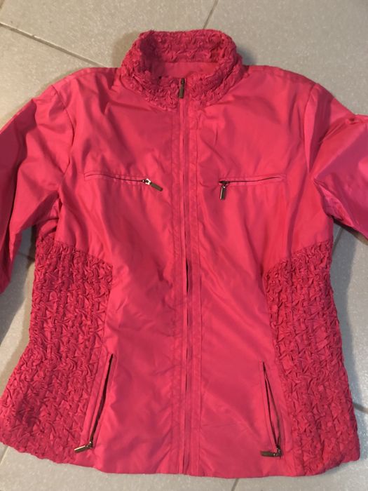 Blusão rosa com franzidos