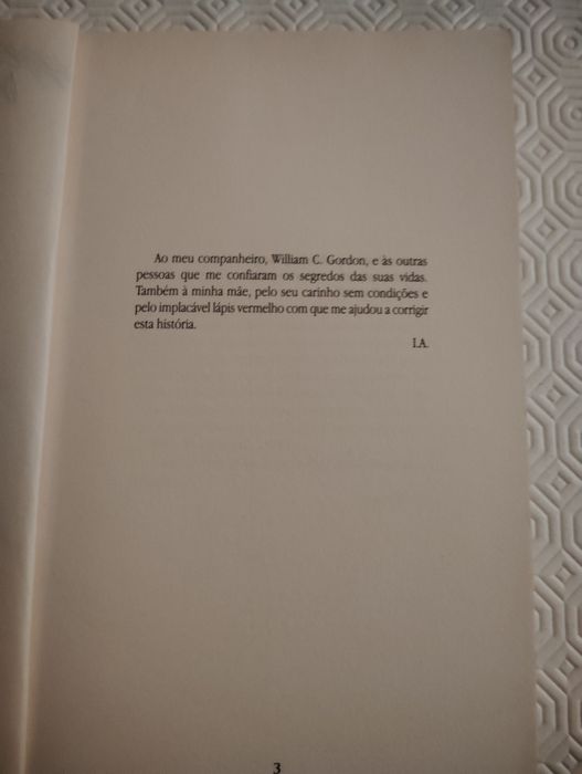 Livros de Romance de Isabel Allende Usados