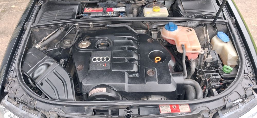 Audi a4 1.9 tdi 130CV M6 SLINE 2004 nacional