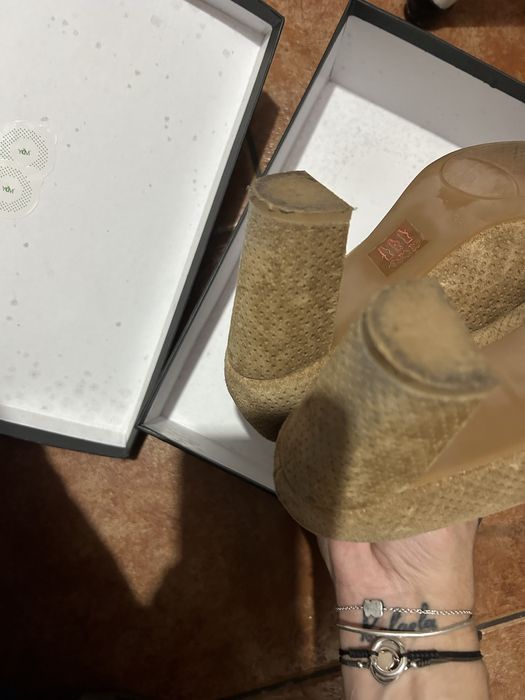 Sapatos  pretos salsa sapatos camel