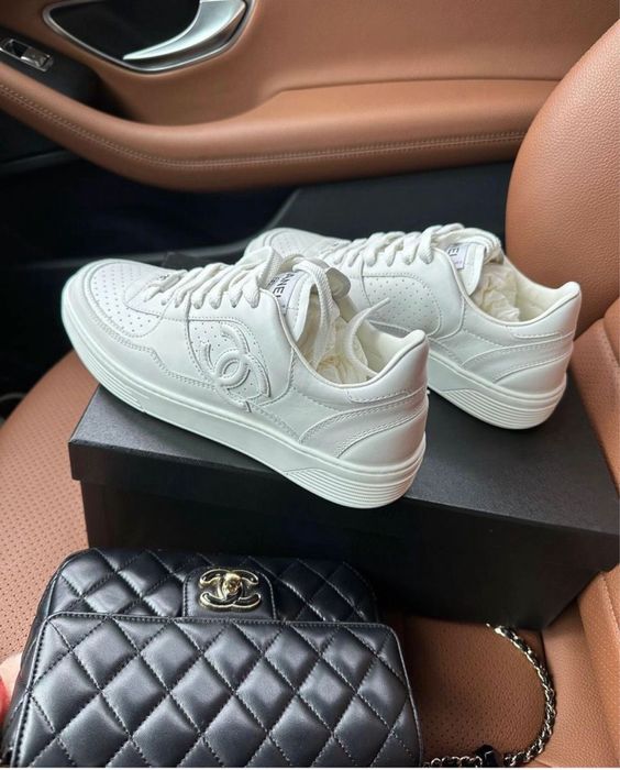 Sneakersy Chanel