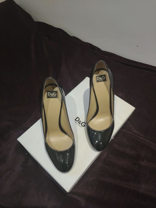 Buty damskie szpilki