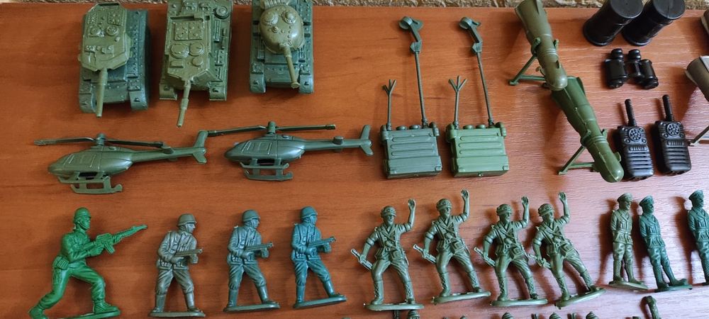 Набір солдатиків