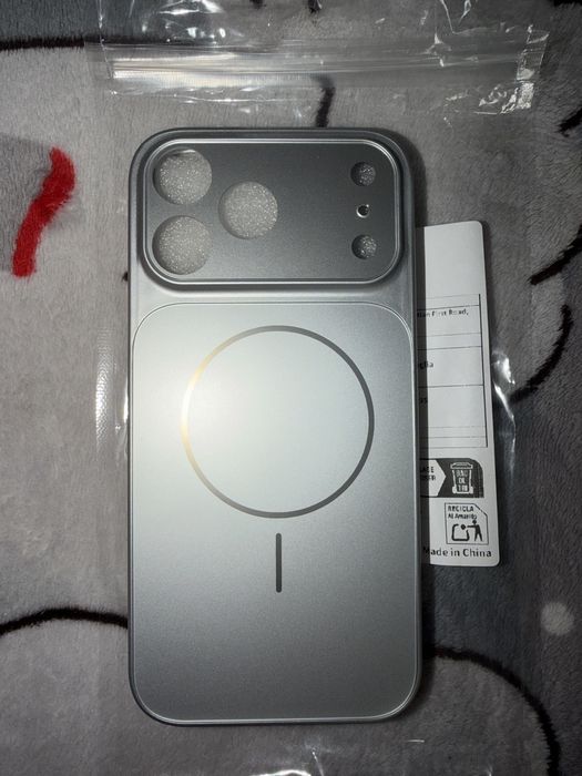 Чохол на Iphone 17 pro max