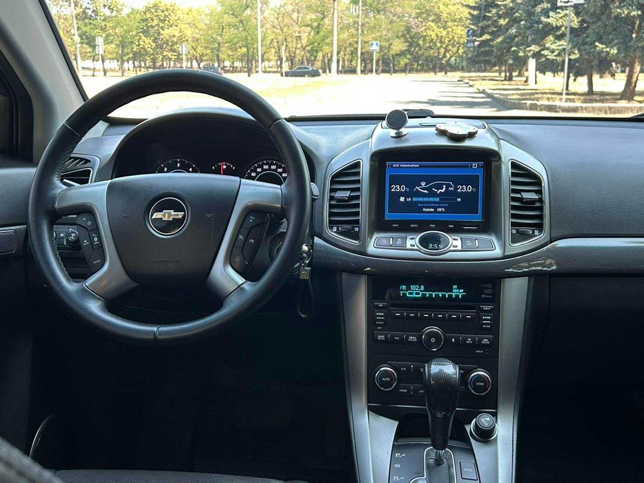 Продається надійний, просторий сімейний кросовер Chevrolet Captiva