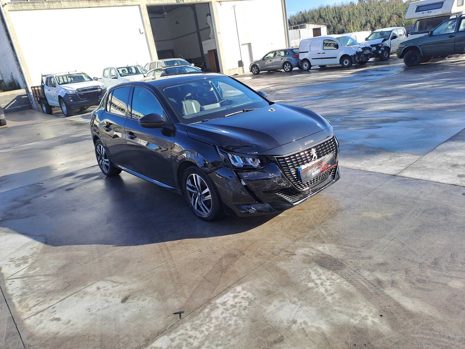 Peugeot 208 Allure 1.5 BlueHDI, 2020 Nacional