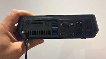 ASUS VC60 - Mini PC - I3 2.4Ghz 8GB DDR3 SSD 120Gb