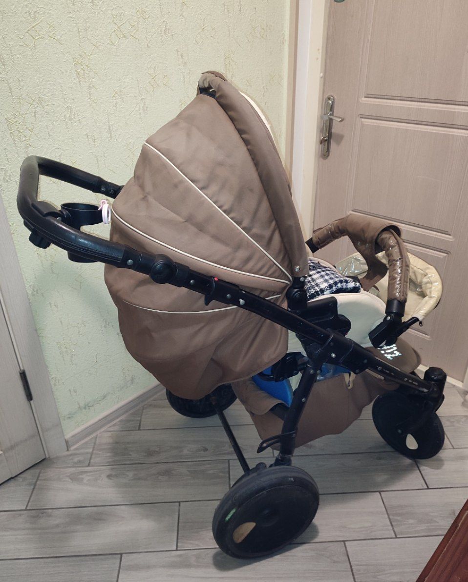 Крутая коляска 2 в 1 Zippy Tutis: 3 999 грн. - Дитячі коляски Київ на Olx