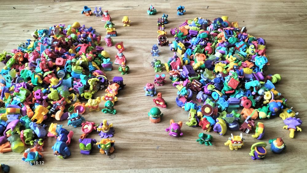 Figurki super zings
