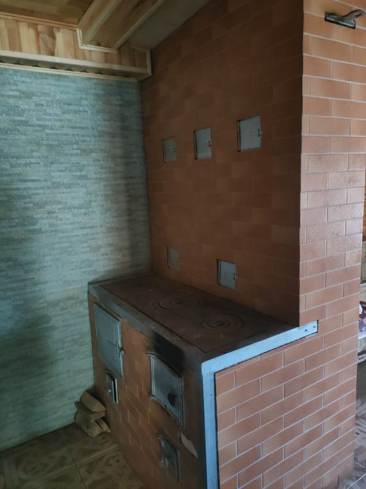 Мачухи, окремий, затишний будинок з шикарною альтанкою та зоною барбек