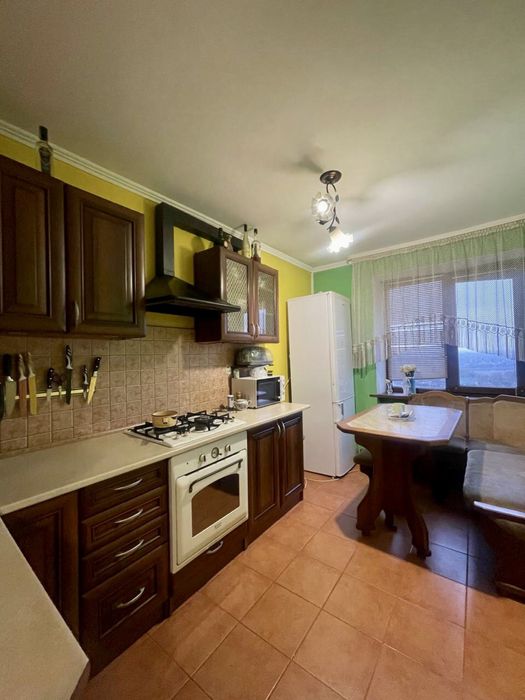 Продається 3к.квартира в центрі міста, Київський майдан