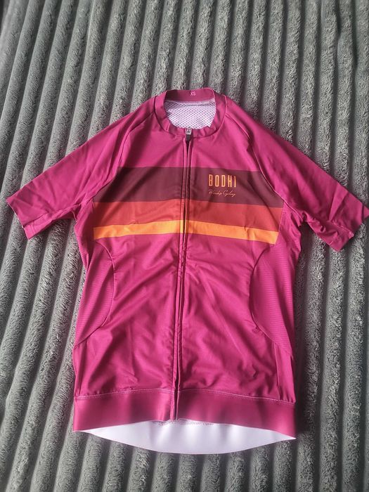 Універсальні велоджерсі