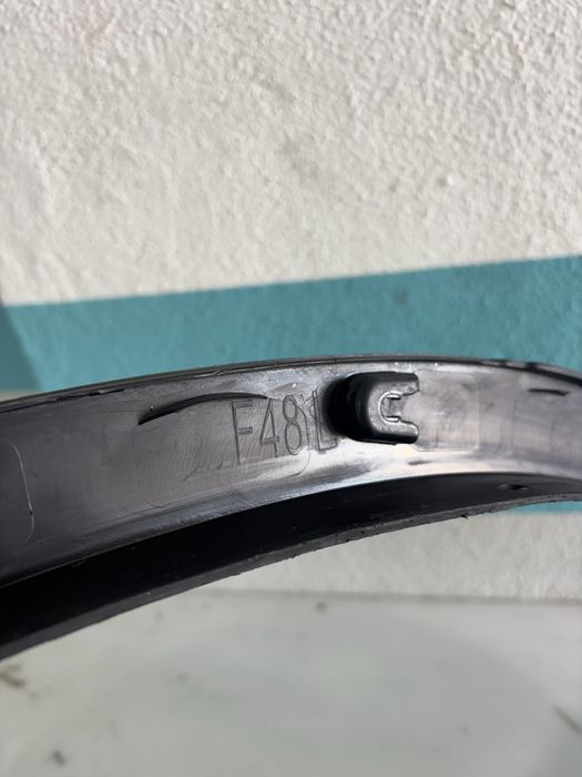 Frisos guarda-lamas bmw X1 (F48)
