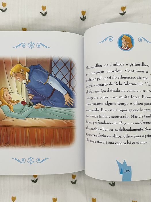 Os Melhores Contos de Grimm (240 páginas)