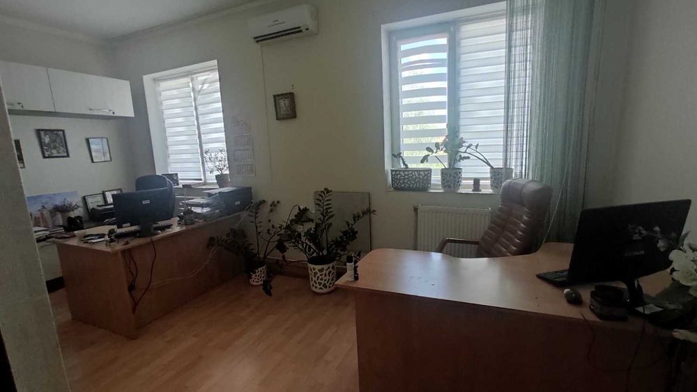 Продам Комерційний об'єкт по вулиці Чернігівська 3030