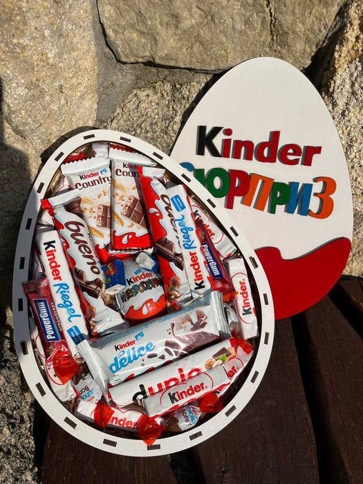 Подарунковий бокс солодощів для мами, жінки, подруги на будь-яке свято