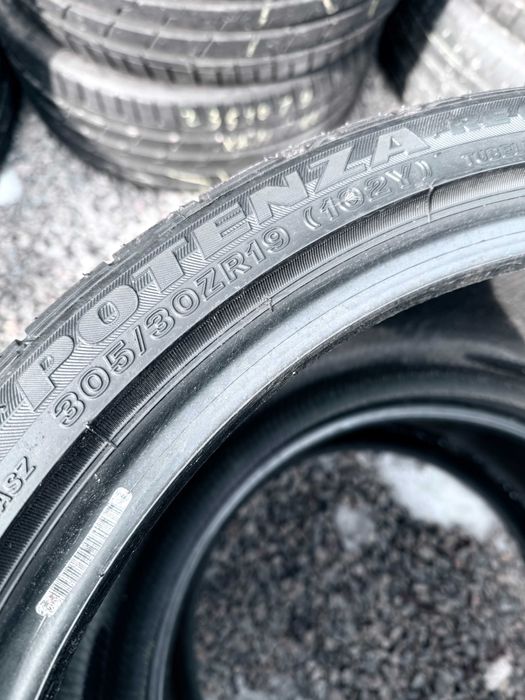 305 30 19 Bridgestone Potenza Re 050 95% Літо