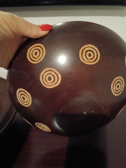 Tascas decorativas,feitas de pau santo travadas á mão