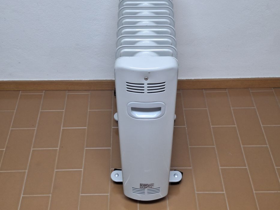 Vendo Aquecedor a Óleo Taurus Dakar 2500 de 11 elementos