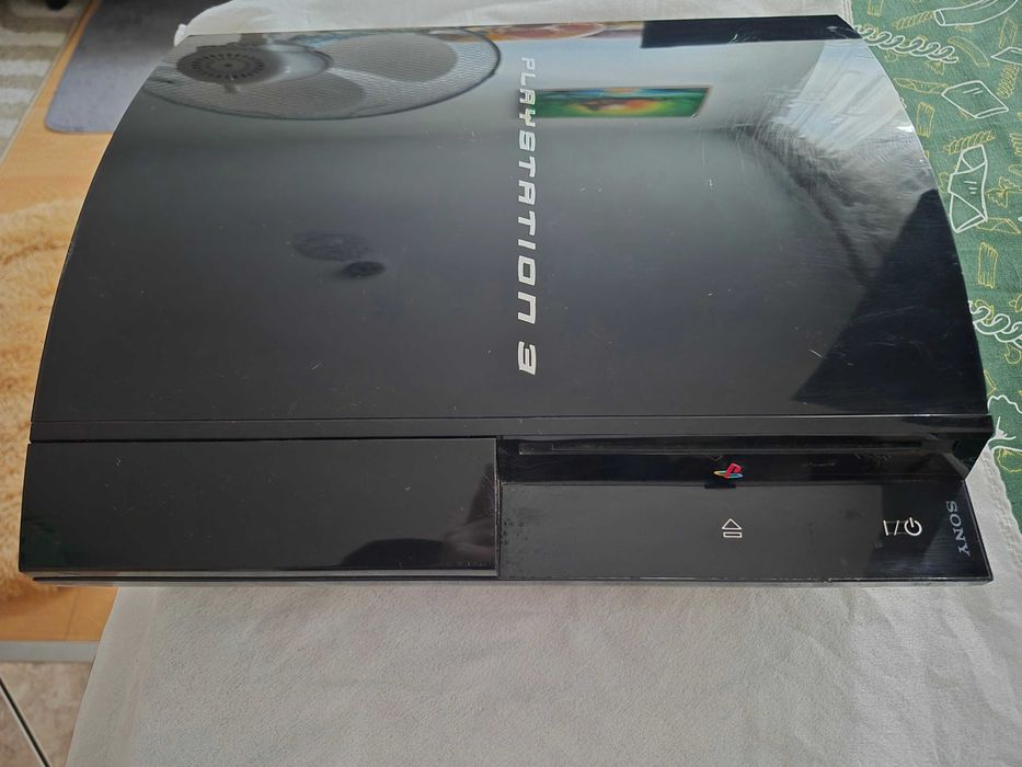 Playstation 3 CECHB01 plus GTA V