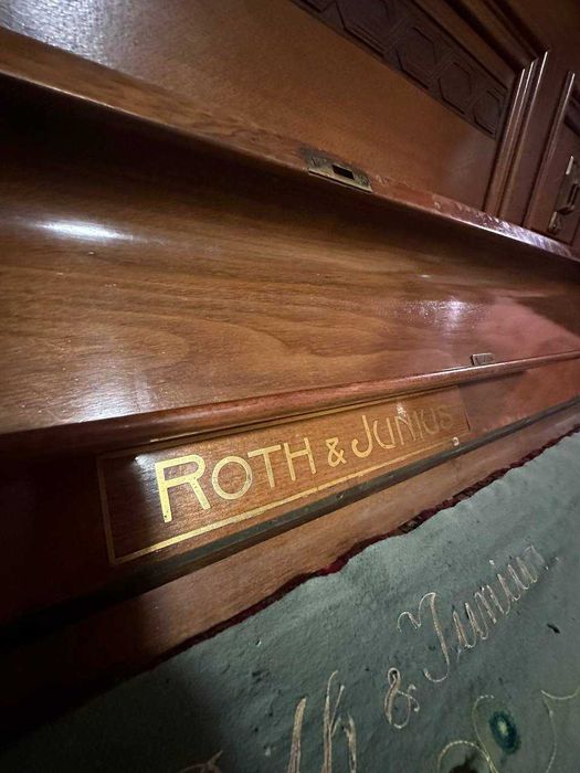 Ретро піаніно  Roath & Junius , Німеччина
