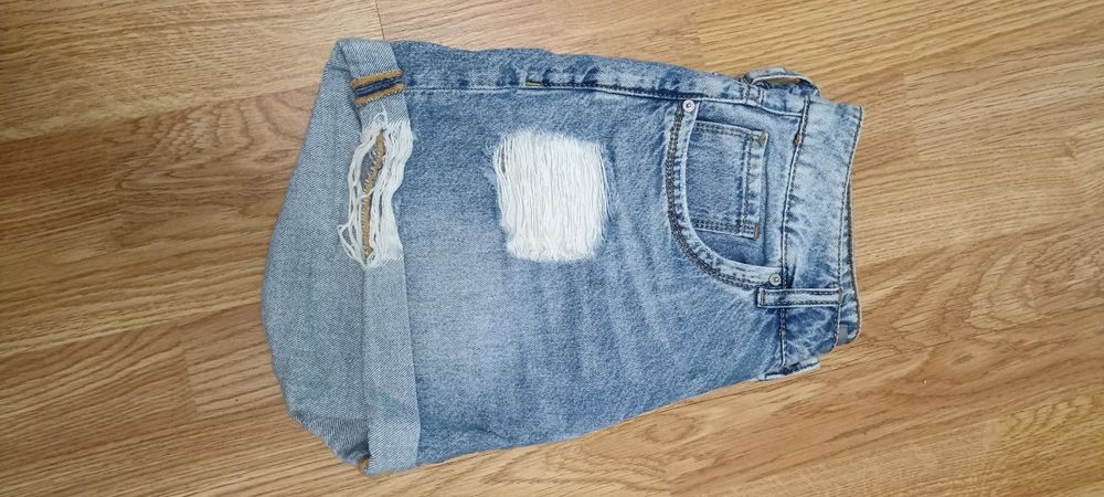 Джинсові шорти вживане
