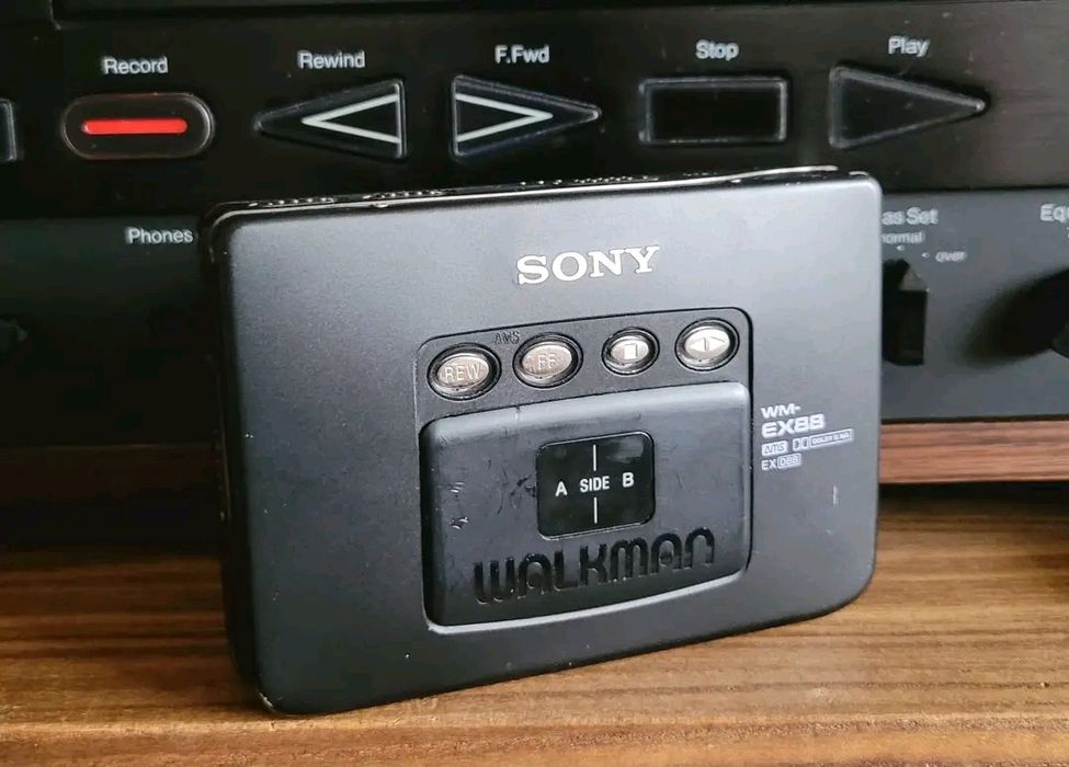 Магнитофон плеер sony