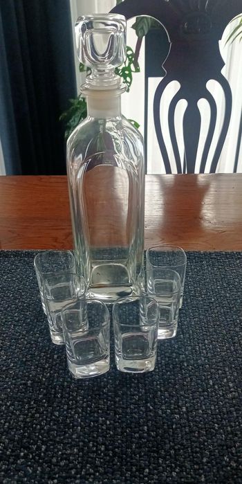 Nowy zestaw do alkoholu Strauss