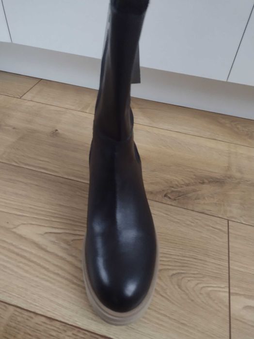 Buty Sisley rozmiar 39, nowe z metką