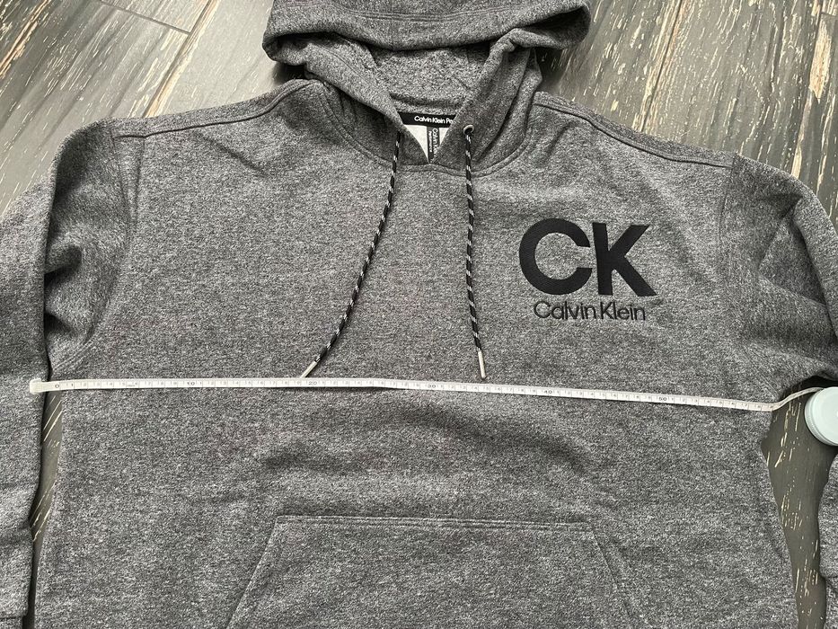 Calvin klein eco fleece logo pullover hoodie. худи флис р M