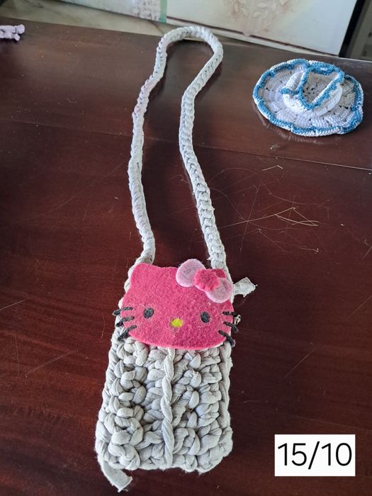 Malas e bolsas telemoveis em croche