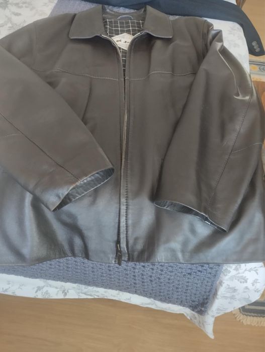 Casacos em pele como novos