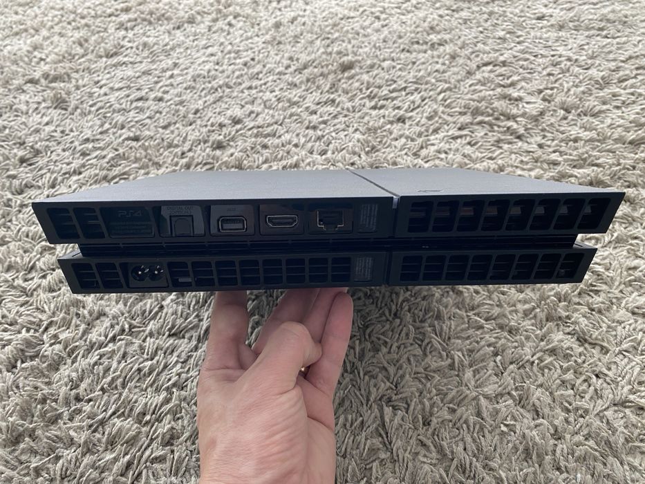 PS4 +7Jogos +3Comandos