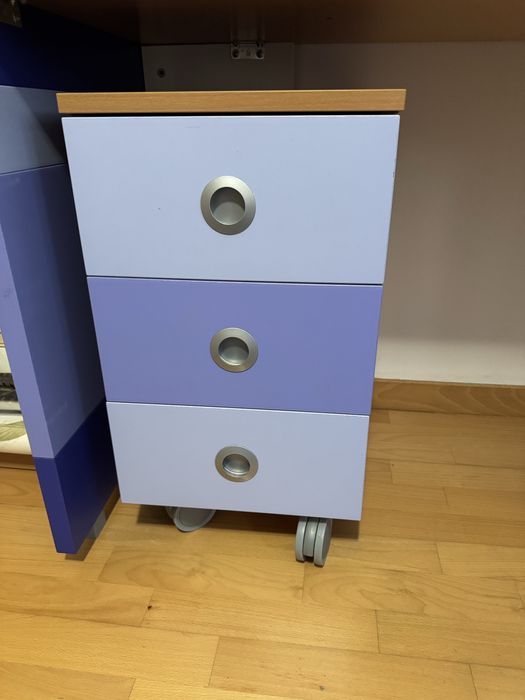 Mobiliario infantil/juvenil