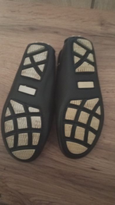 Туфлі шкіряні на дівчинку 27 розмір