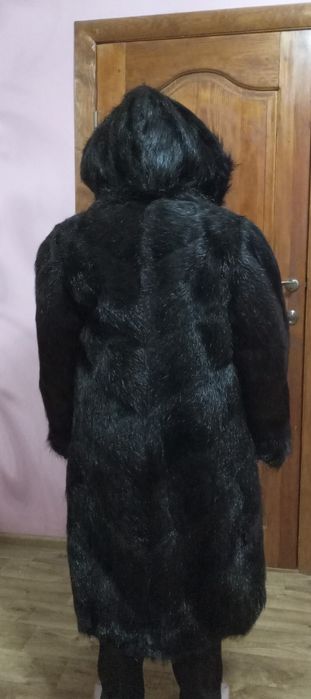 Продам шубу,нутрия рамер 50-52