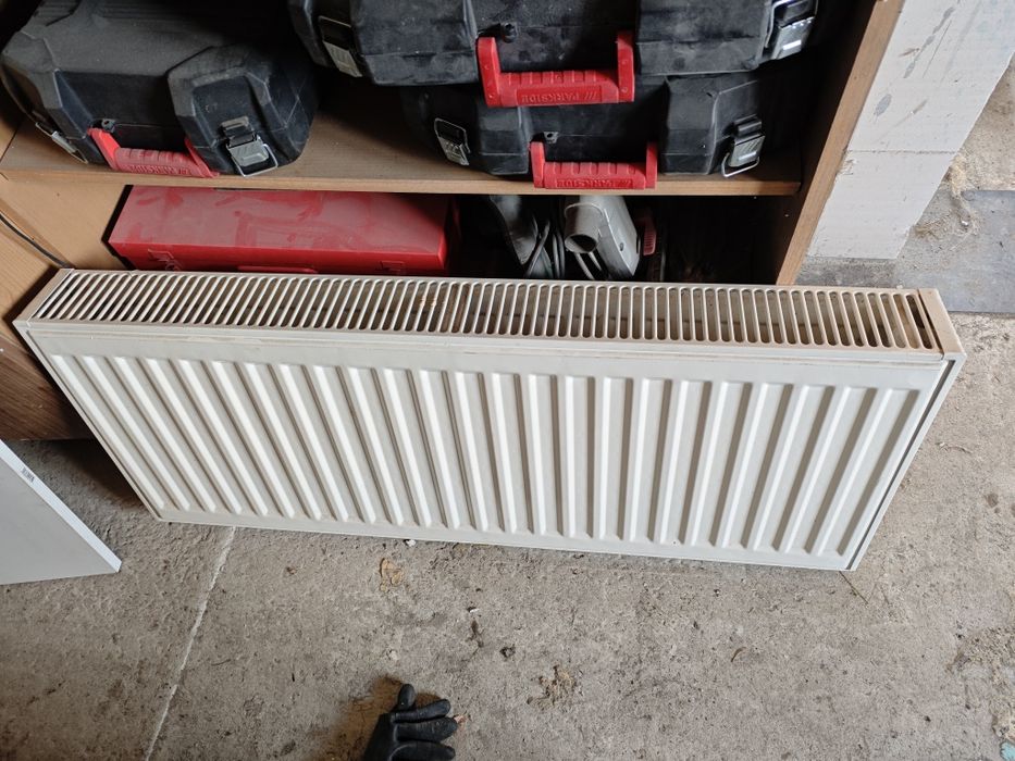 Grzejnik 100x400 dobry stan